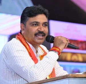 08alwar04-300x294 The officers and employees, at the behest of the government, are obstructing the path of development of the state by ignoring the recommendations of the opposition MLAs.