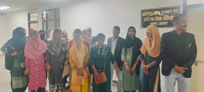 18 The girl students raised the demand to remove the warden