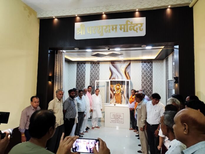 All three were honoured by Brahmin Samaj Khairthal