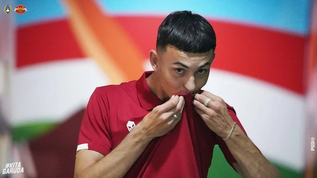 Profil Ivar Jenner: Gelandang Masa Depan Timnas Indonesia yang Bersinar di Eropa! Profil Ivar Jenner: Gelandang Masa Depan Timnas Indonesia yang Bersinar di Eropa!