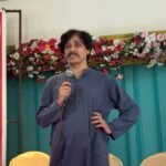 संबोधित करते शरद शर्मा