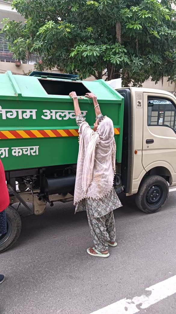 नए ऑटो टिपर की ऊंचाई