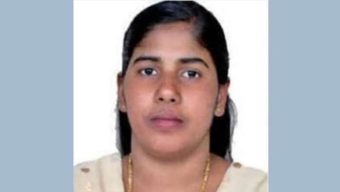 Nimisha_Priya.jpg