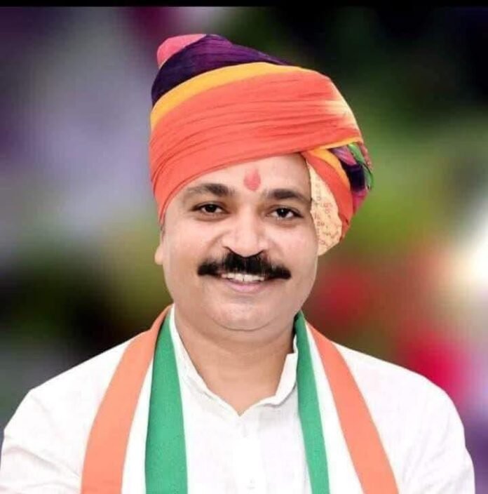 टीकाराम जूली