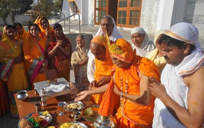 380 फाइल फोटो