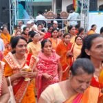 घटयात्रा में महिलाओं ने लिया भाग। 