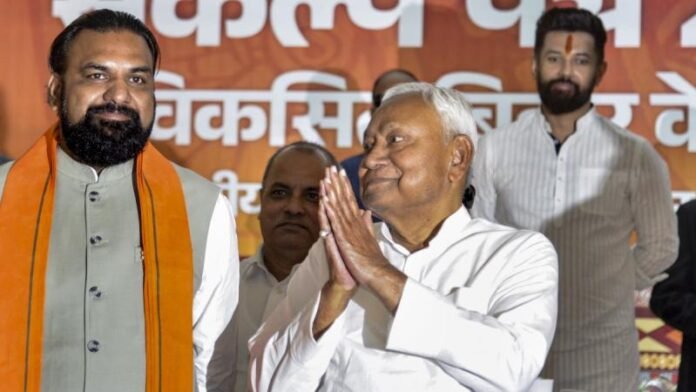 bihar-nitish-kumar-oath-nda-meeting-1763513329.jpg