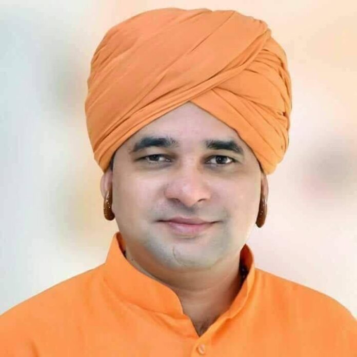 065 विधायक बालकनाथ