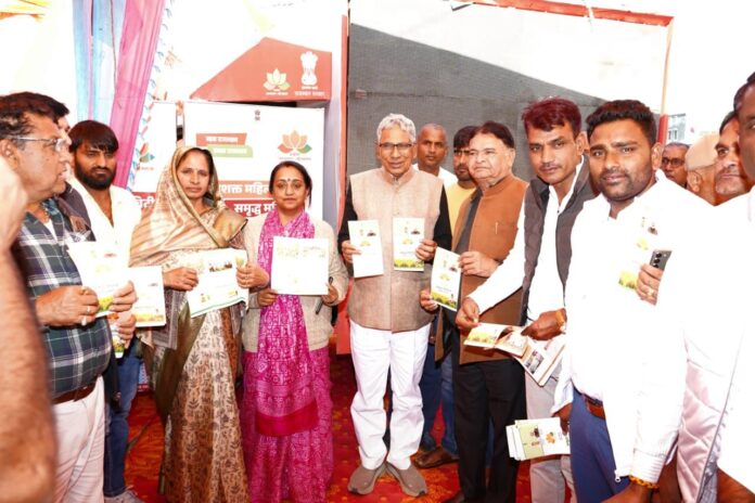 बहरोड़ में विकास रथ यात्रा