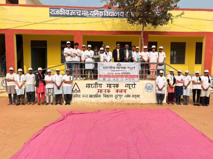 340 वाल पेंटिंग प्रतियोगिता