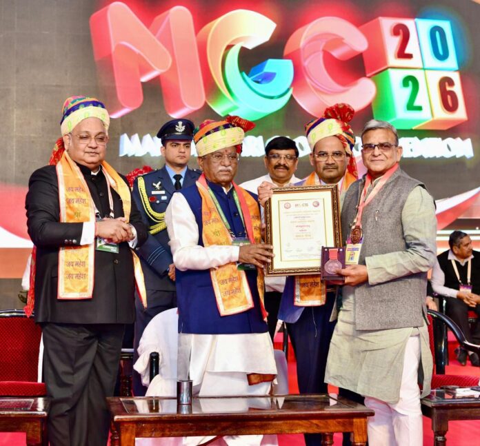 789 पर्यावरण एवं वन्यजीव संरक्षण के लिए दिया सम्मान