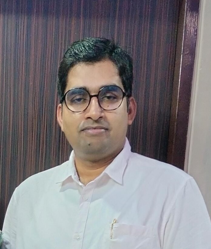 445 कर विशेषज्ञ योगेश राव