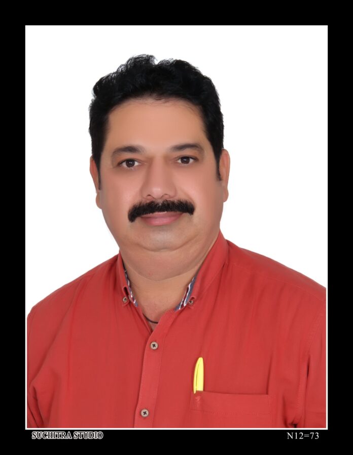 अलवर जिला केमिस्ट एसोसिएशन के उपाध्यक्ष कमलेश पमनानी