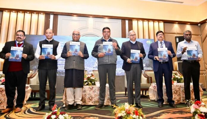 सरिस्का टाइगर रिजर्व में भूपेन्द्र यादव एवं संजय शर्मा