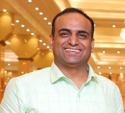 अलवर के डॉ. धीरज जैन बने आयकर आयुक्त