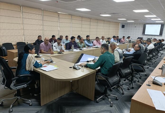 629 प्रताप ऑडिटोरियम में आयोजित होने वाले जिला स्तरीय रोजगार मेला कार्यक्रम की तैयारियां