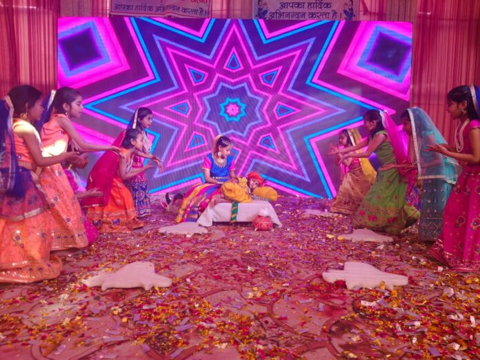 34 कार्यक्रम का आयोजन