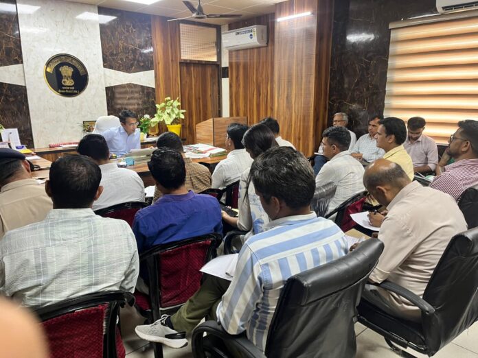 34 मीटिंग