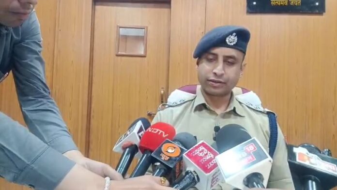 बैंक अधिकारी की हत्या का खुलासा