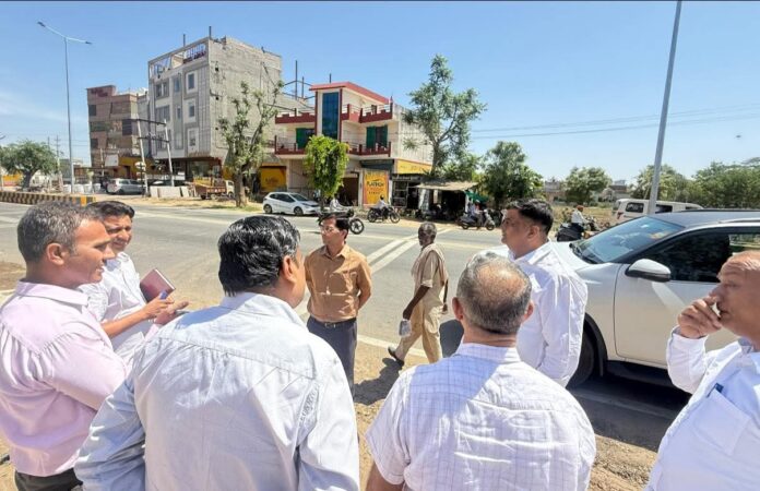 1172 संजय शर्मा ने स्थलों का निरीक्षण कर दिए निर्देश