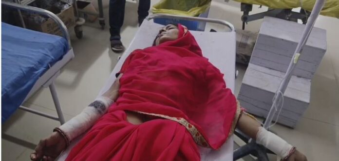 मां अस्पताल में भर्ती