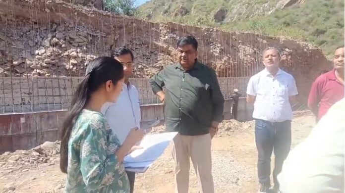 मंत्री संजय शर्मा ने किया निरीक्षण, दिए सख्त निर्देश