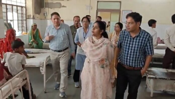 एडीएम सिटी ने जनाना अस्पताल का निरीक्षण किया