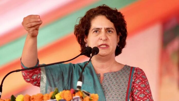 Priyanka-Gandhi-reacted-on-the-atrocities-being-committed-against-Hindus-in-Bangladesh_V_jpg_-_1280x720-4g.jpg