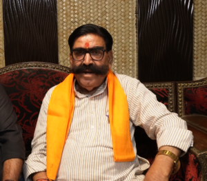 ज्ञानदेव आहूजा 