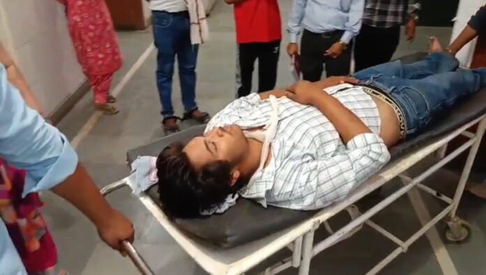 109 युवक पर हमला