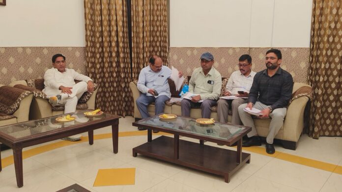 जल संसाधन मंत्री सुरेश रावत ने उदयपुर संभाग की जल परियोजनाओं की समीक्षा की