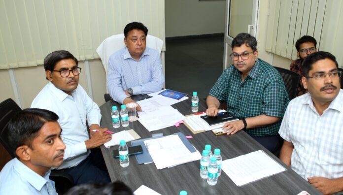 प्रमुख शासन सचिव नवीन जैन ने किया 181 कंट्रोल रूम का निरीक्षण