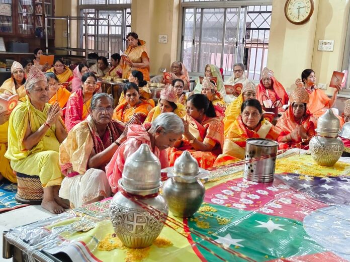 पुलक पर्व चौसठ रिद्धी विधान