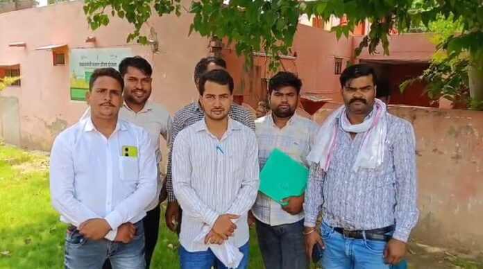 तूसारी ग्राम पंचायत अलवर ज्ञापन