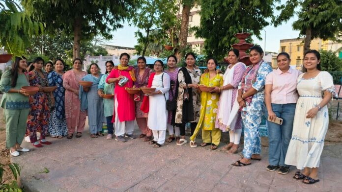2100 परिंडे लगाने का अभियान तेज