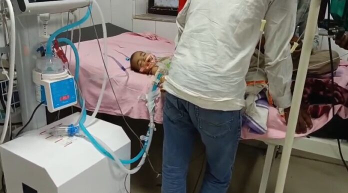 अलवर के ICU में उपचार जारी
