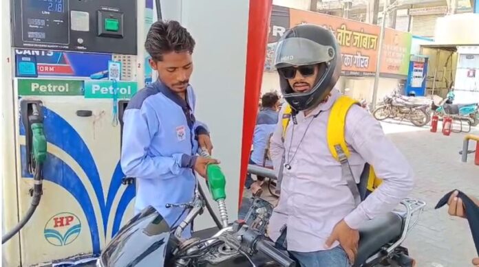 महंगाई का डबल झटका