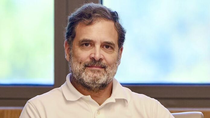 Rahul-Gandhi-NDLS-stampede_17408-6.jpg