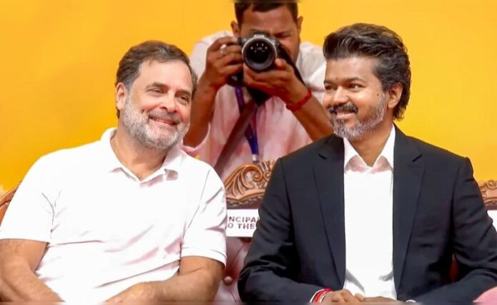 t7jcpabc_vijay-and-rahul-gandhi.jpg