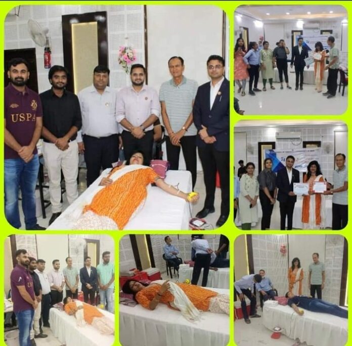 178 मानवता की मिसाल पेश करने वाली रक्तवीर संगीता गौड़