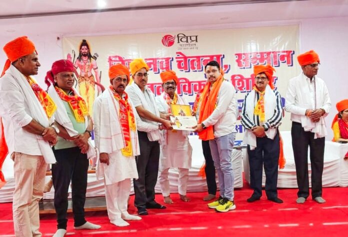 कठूमर के रिमांशु शर्मा बने जिला उपाध्यक्ष
