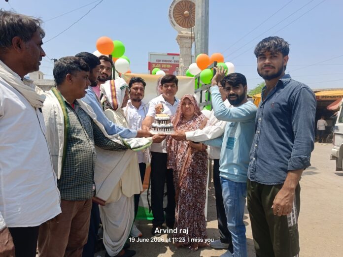 राहुल गांधी का जन्मदिन सेवा दिवस के रूप में मनाया