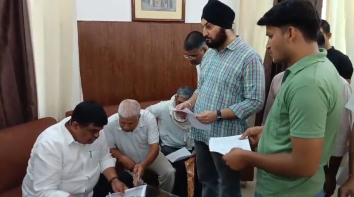 राज्य सरकार में वन एवं पर्यावरण राज्य मंत्री संजय शर्मा