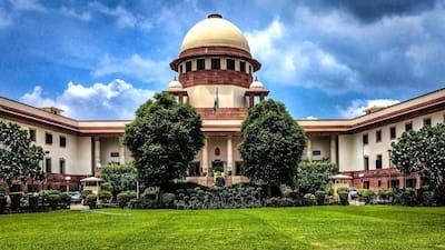 gdemneb8_supreme-court_625x300_0.jpg