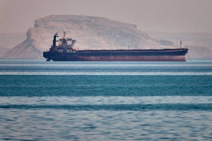 image-7.jpg ऊर्जा और व्यापार क्षेत्र की नजरें ईरान पर