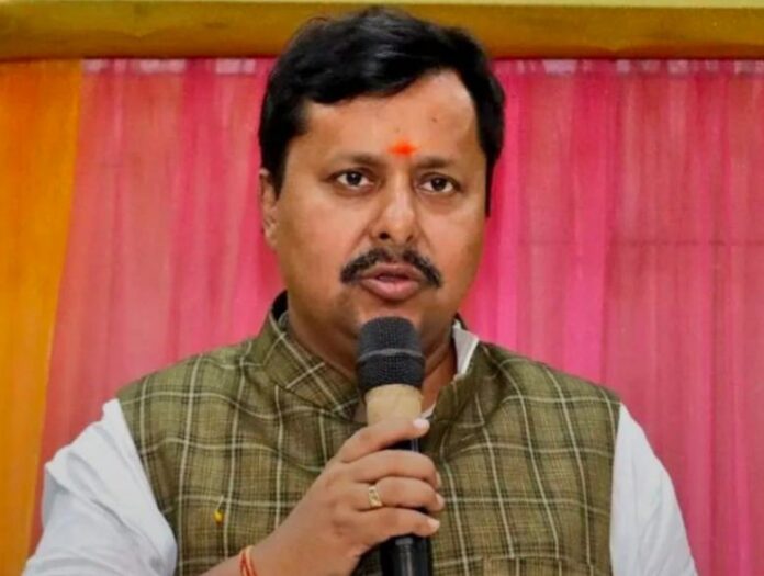 nitinnaveen2.jpg