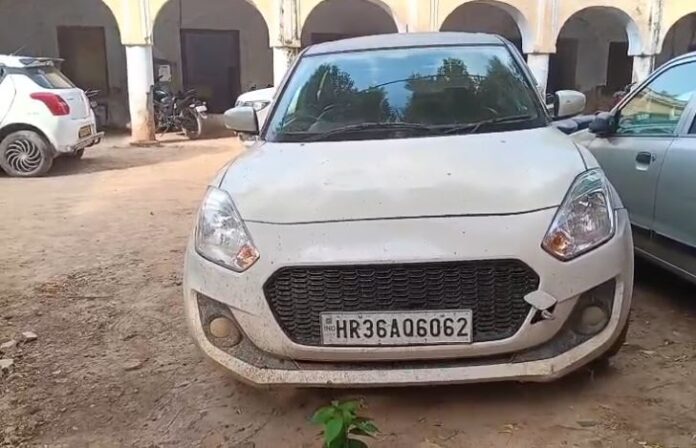 2121 स्विफ्ट कार को दस्तयाब करती अलवर पुलिस