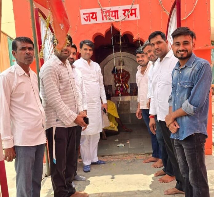 2277 बधीन गांव में आयोजित धार्मिक भंडारे के दौरान