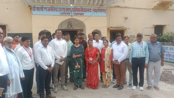 305 जिला कलक्टर डॉ. आर्तिका शुक्ला का कठूमर-लक्ष्मणगढ़ दौरा