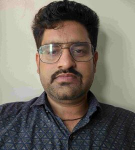 शिक्षक हरकेश यादव